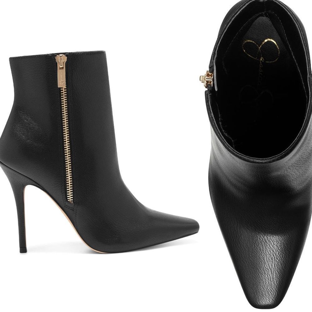 Jessica Simpson Bottie. New in the box
